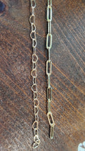 Load image into Gallery viewer, Gold Virgin Mary Anklet
